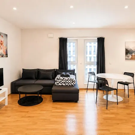 Daire Innsbruck Central Apartment *