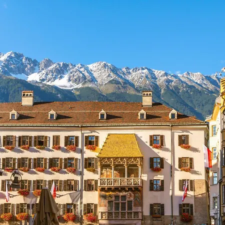 Innsbruck Central Apartment *